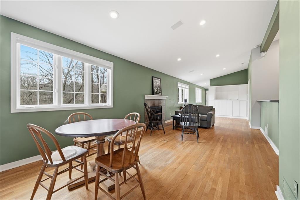 1001 Fox Chapel Road Pittsburgh, PA 15238 - Photo 18 of 50 a dining room with furniture and window