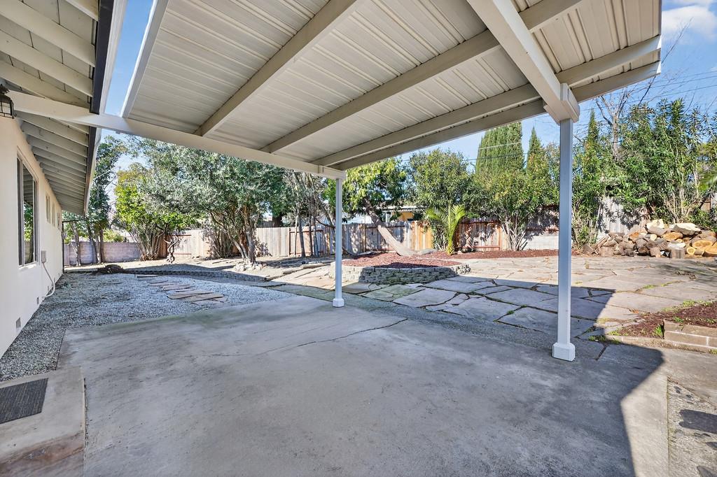 7517 Farmgate Way Citrus Heights, CA 95610 - Photo 31 of 35 a view of a house with a yard