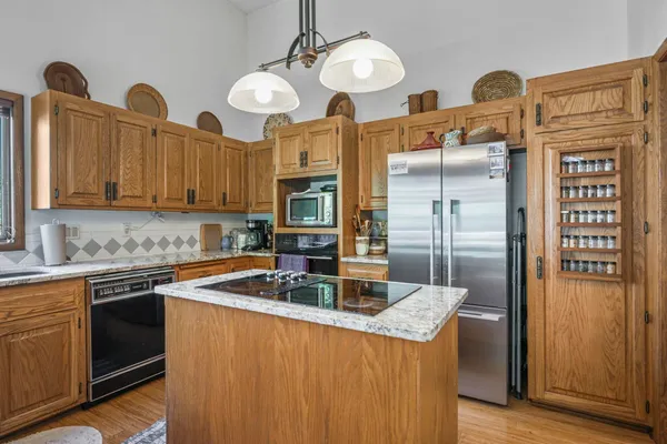 $499,900 | 7412 Cedar Creek Trail, Madison, WI 53717