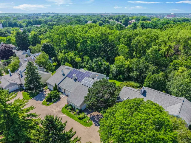 $520,000 | 7412 Cedar Creek Trail, Madison, WI 53717