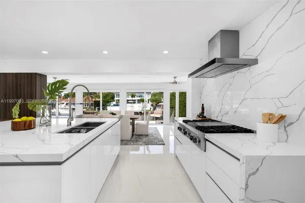 $47,500 | 6832 Sunrise Court, Coral Gables, FL 33133