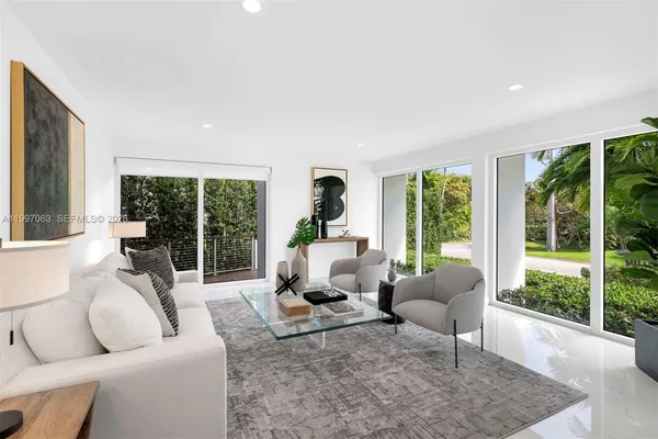 $47,500 | 6832 Sunrise Court, Coral Gables, FL 33133
