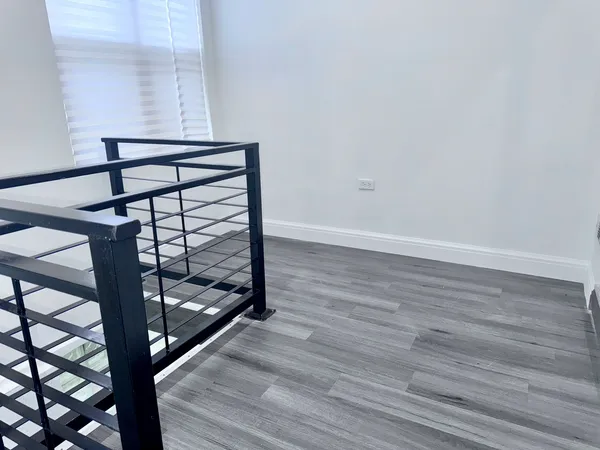 $210,000 | 11581 South Lafayette Avenue, Chicago, IL 60628