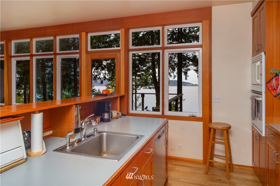 364 Beckett Point Road Port Townsend, WA 98368 - Photo 16 of 39 Gallery Image 16