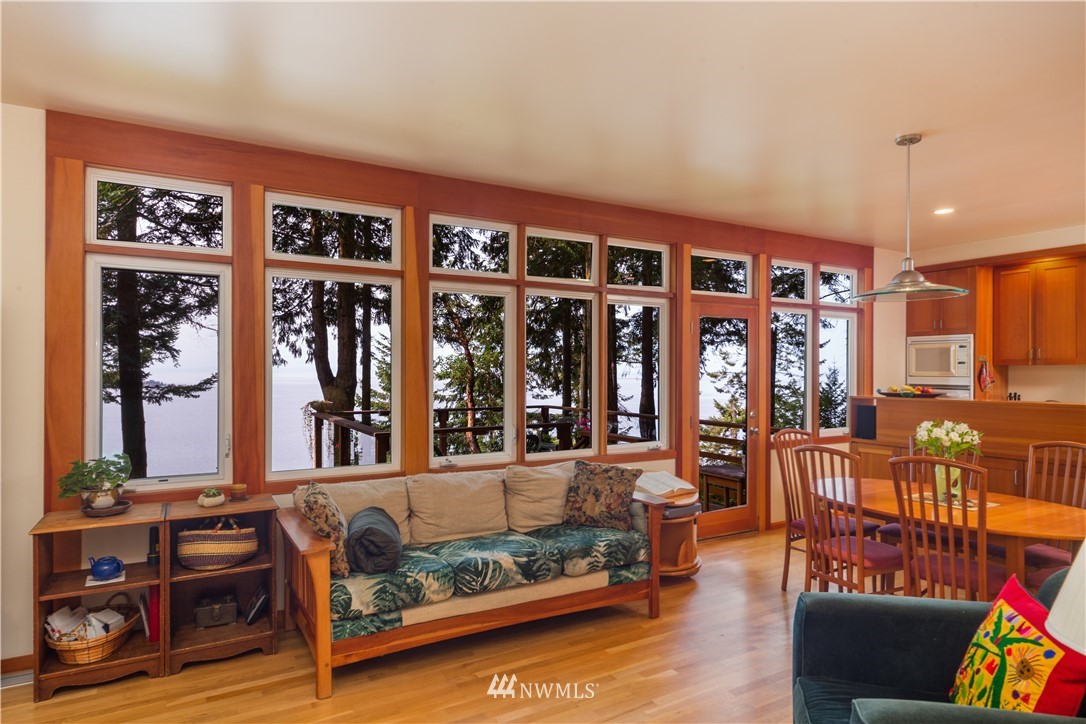 364 Beckett Point Road Port Townsend, WA 98368 - Photo 10 of 39 Gallery Image 10