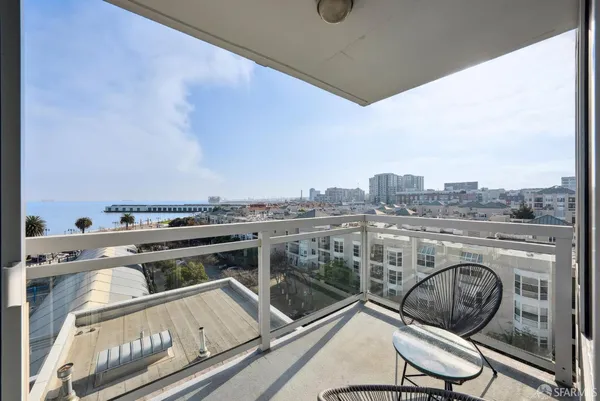 $7,000 | 501 Beale Street, Unit L7H, San Francisco, CA 94105