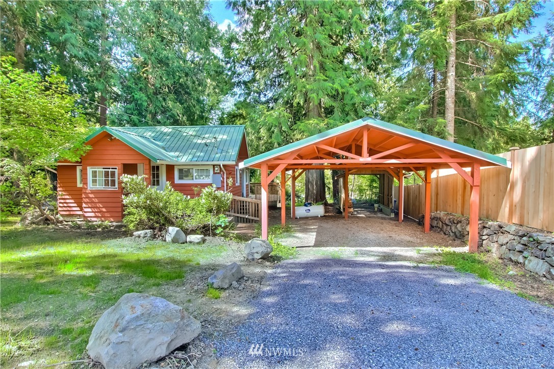 20110 Crystal Springs Road Granite Falls, WA 98252 - Photo 4 of 36 Gallery Image 4