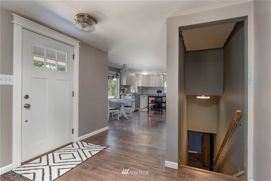 1845 Fort Nugent Road Oak Harbor, WA 98277 - Photo 3 of 33 Gallery Image 3