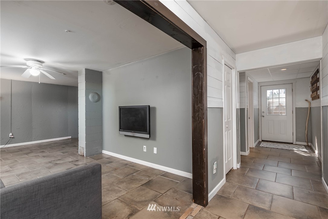 1845 Fort Nugent Road Oak Harbor, WA 98277 - Photo 22 of 33 Gallery Image 22