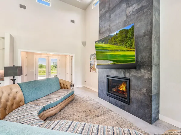 $1,700,000 | 497 Cypress Fls Road, Utopia, TX 78884