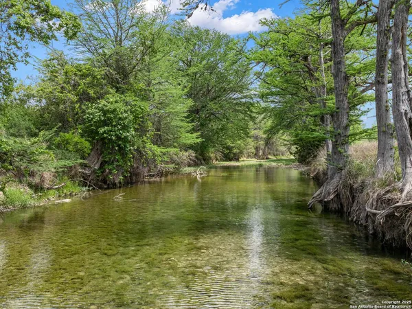 $1,700,000 | 497 Cypress Fls Road, Utopia, TX 78884