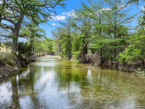$1,700,000 | 497 Cypress Fls Road, Utopia, TX 78884
