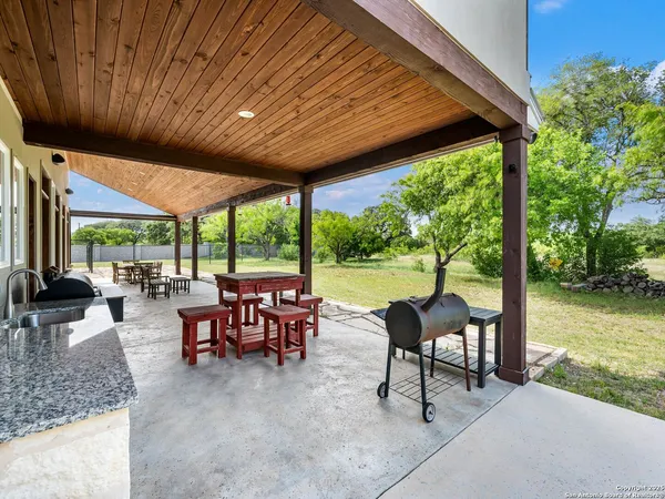 $1,700,000 | 497 Cypress Fls Road, Utopia, TX 78884