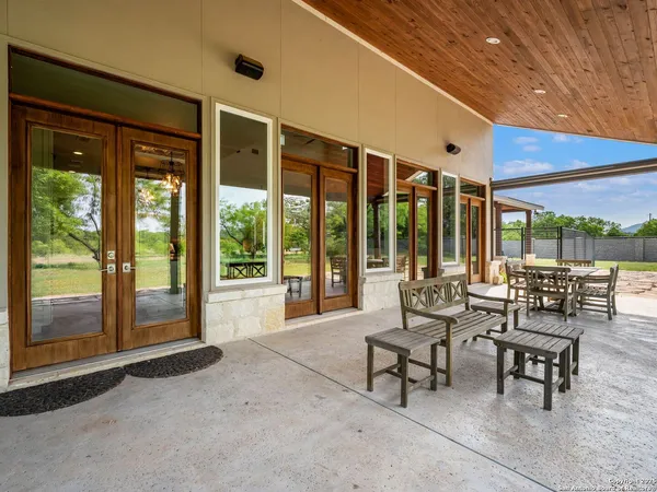 $1,700,000 | 497 Cypress Fls Road, Utopia, TX 78884