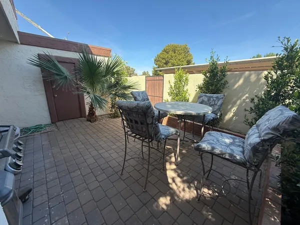 $2,450 | 7845 East Valley Vista Drive, Scottsdale, AZ 85250