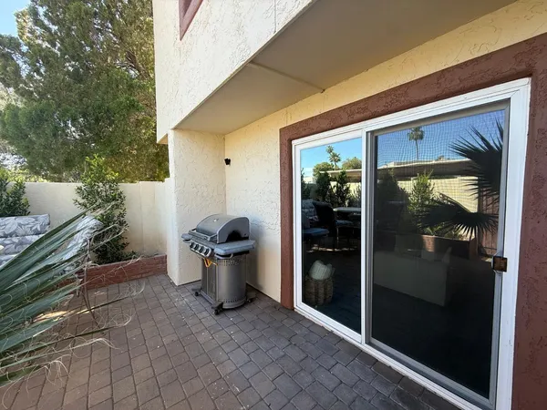 $2,450 | 7845 East Valley Vista Drive, Scottsdale, AZ 85250