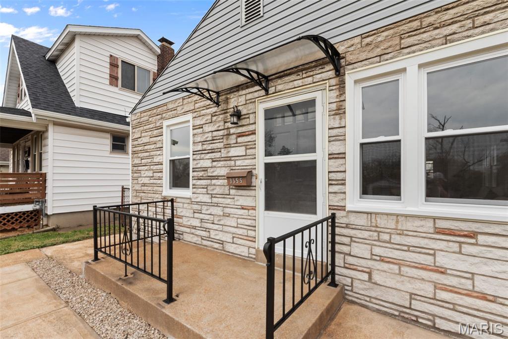 3355 Sublette Avenue St. Louis, MO 63139 - Photo 3 of 23