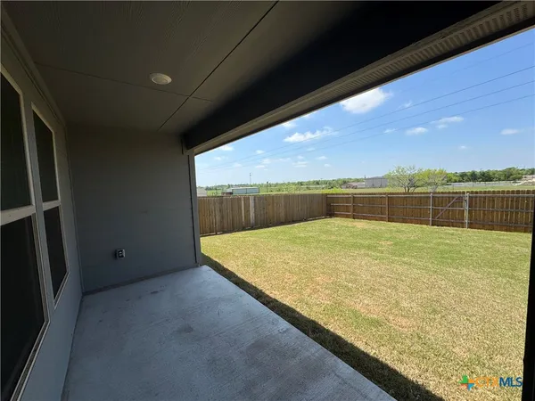 $1,795 | 402 Stone Vly Road, Temple, TX 76502