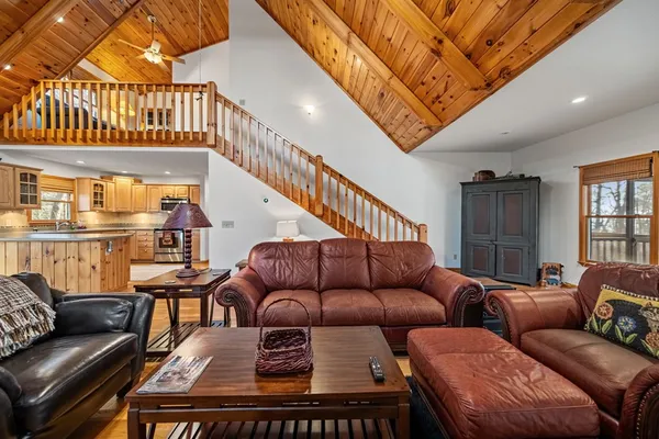 $545,000 | 380 Oak Ridge Way, Morganton, GA 30560