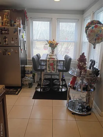 $699,990 | 1401 North Ocean Avenue, Medford, NY 11763