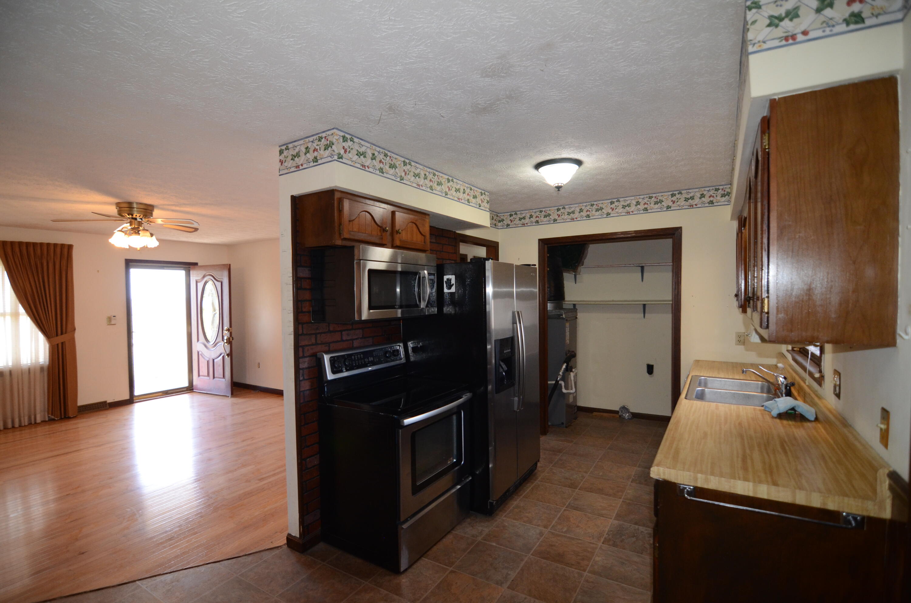 4180 Bybee Road Winchester, KY 40391 - Photo 13 of 44 PIC_4279