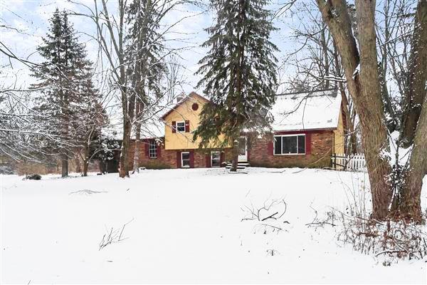 5791 Thompson Road Columbus, OH 43230 - Photo 3 of 30