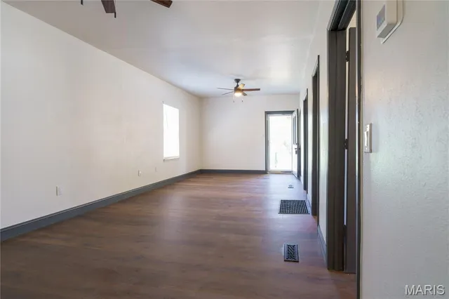 $119,900 | 2914 Pershing Boulevard, Granite City, IL 62040