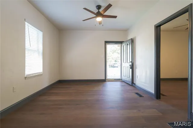 $119,900 | 2914 Pershing Boulevard, Granite City, IL 62040