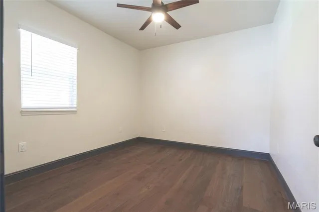 $119,900 | 2914 Pershing Boulevard, Granite City, IL 62040