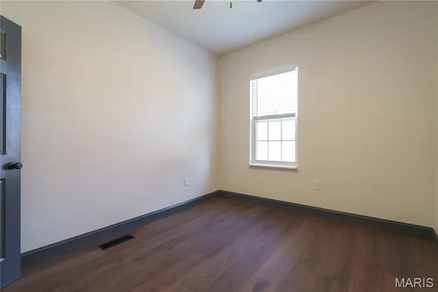 $119,900 | 2914 Pershing Boulevard, Granite City, IL 62040