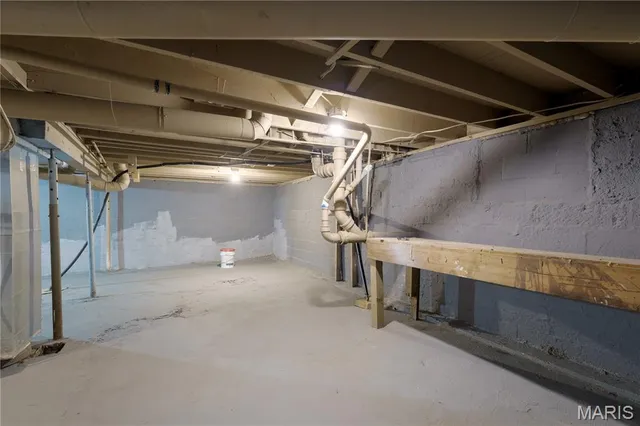 $119,900 | 2914 Pershing Boulevard, Granite City, IL 62040