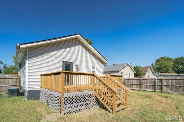 $119,900 | 2914 Pershing Boulevard, Granite City, IL 62040