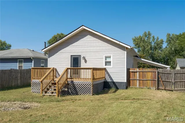 $119,900 | 2914 Pershing Boulevard, Granite City, IL 62040