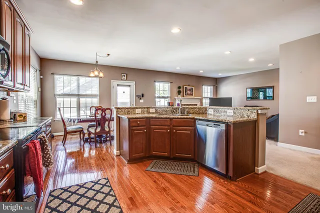 $599,000 | 1205 Saunders Drive, Fredericksburg, VA 22401
