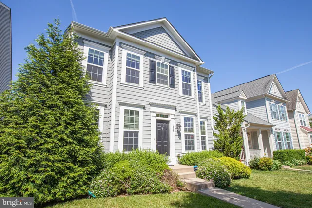 $599,000 | 1205 Saunders Drive, Fredericksburg, VA 22401