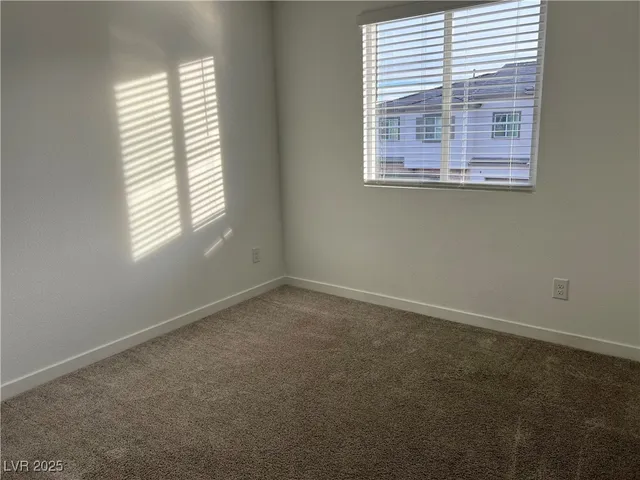 $1,995 | 10772 Benhill Grove, Las Vegas, NV 89166