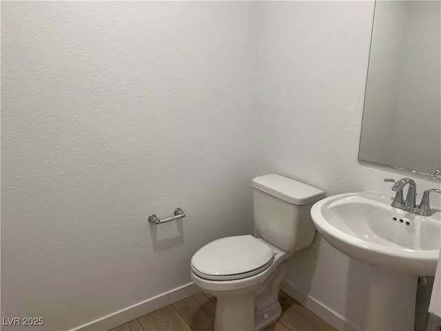 $1,995 | 10772 Benhill Grove, Las Vegas, NV 89166