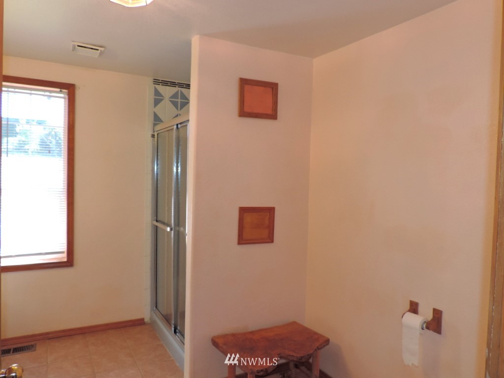 20919 Zenkner Valley Road Centralia, WA 98531 - Photo 13 of 25 Gallery Image 13