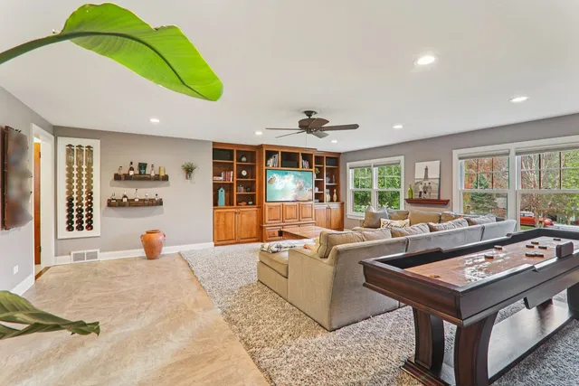 $775,000 | 3-n866 Ferson Creek Road, St. Charles, IL 60174