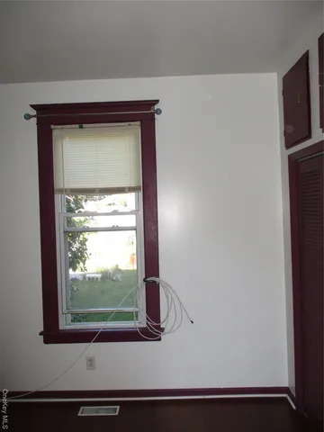 $2,350 | 33 Bayview Terrace, Unit 1, Newburgh, NY 12550