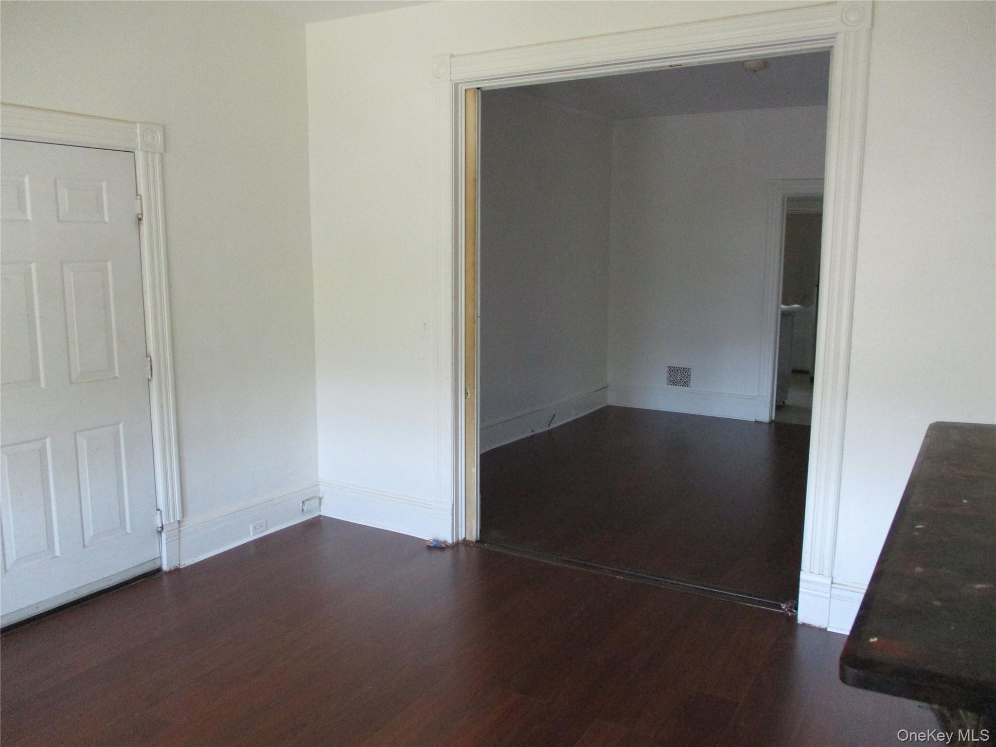 33 Bayview Terrace, Unit 1 Newburgh, NY 12550 - Photo 5 of 20