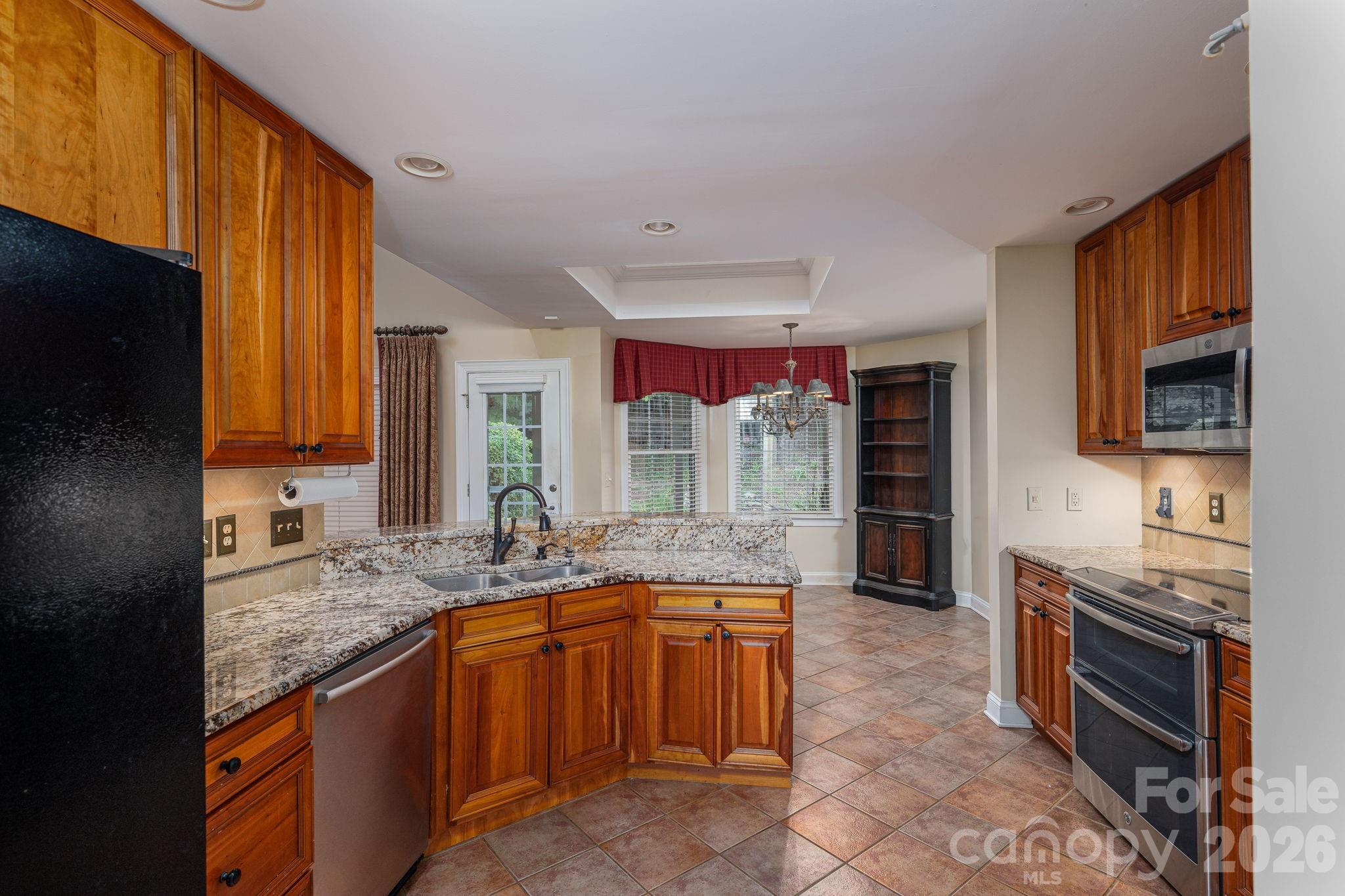 116 28th Avenue Northwest Hickory, NC 28601 - Photo 20 of 48