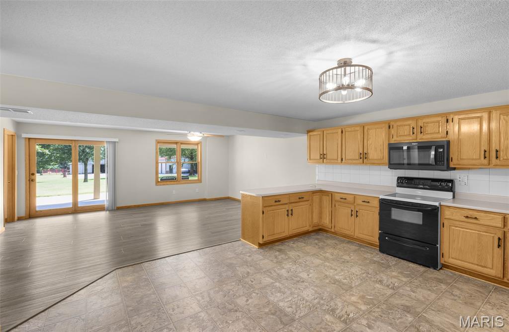 28 Bluff Road Chaffee, MO 63740 - Photo 7 of 44 Gallery Image 7