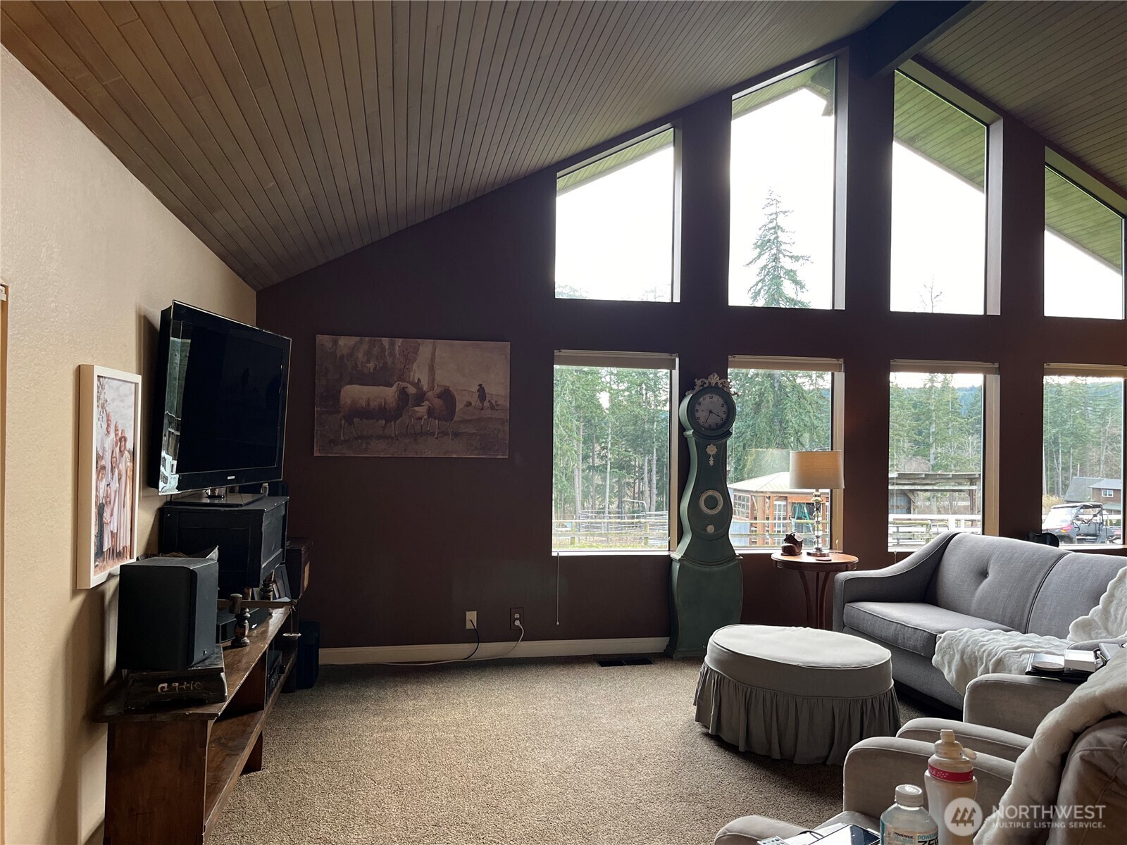615 Arrowhead Road Camano Island, WA 98282 - Photo 8 of 40