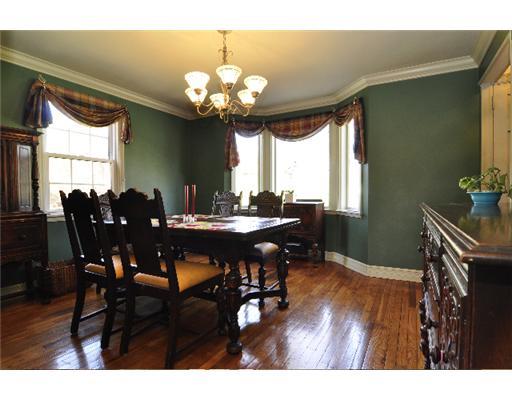261 Pine Road Pittsburgh, PA 15237 - Photo 5 of 18 Dining Room.