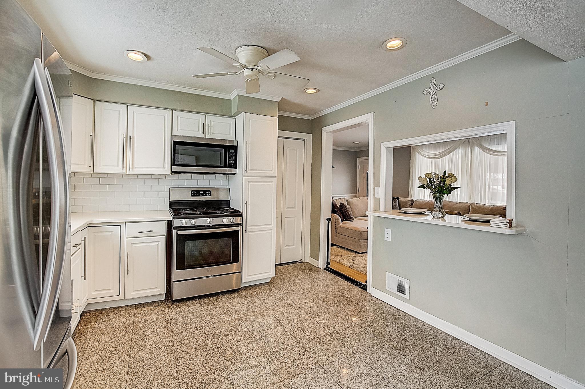 46 Sunset Boulevard Hamilton, NJ 08690 - Photo 15 of 31