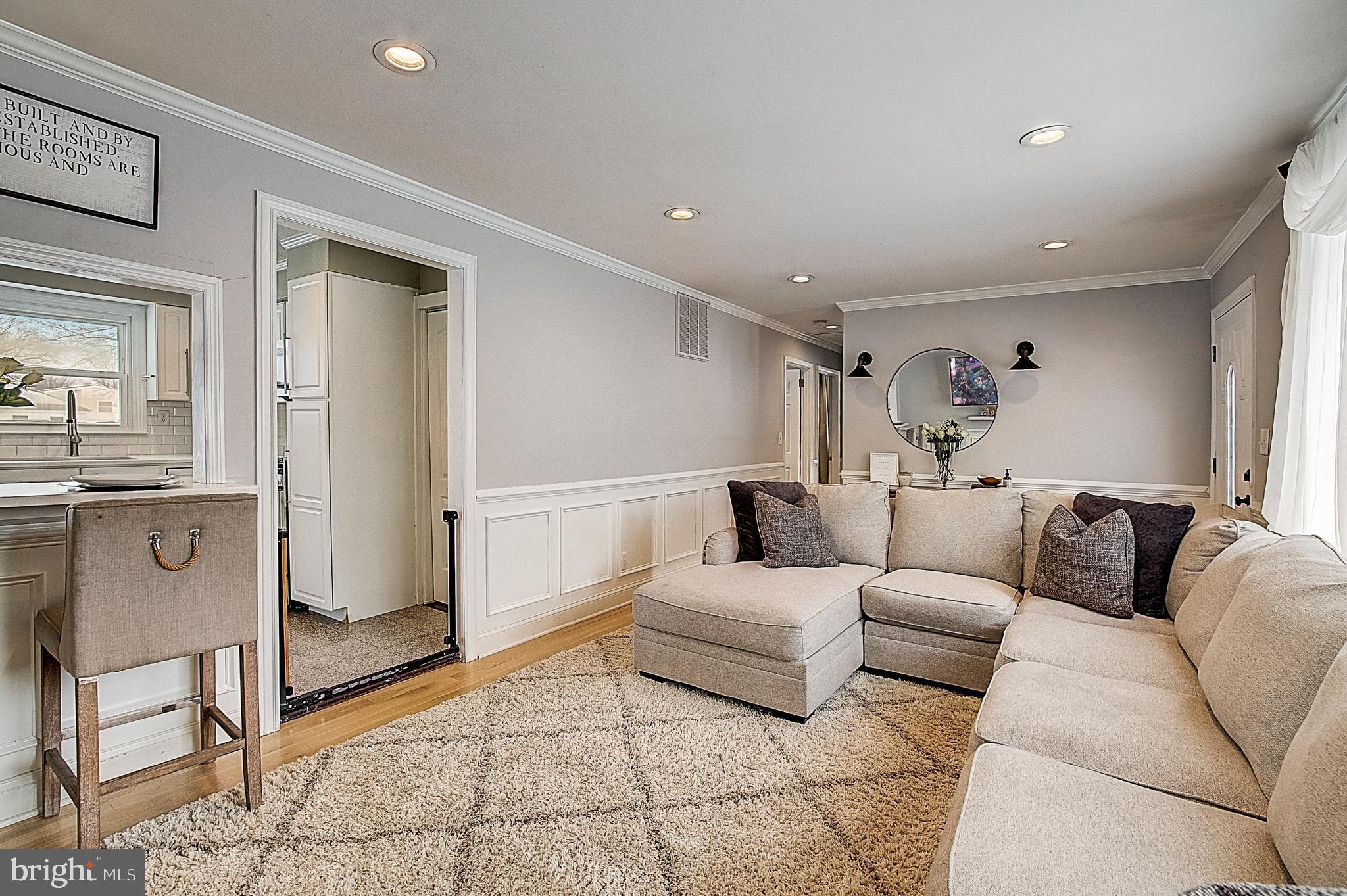 46 Sunset Boulevard Hamilton, NJ 08690 - Photo 9 of 31