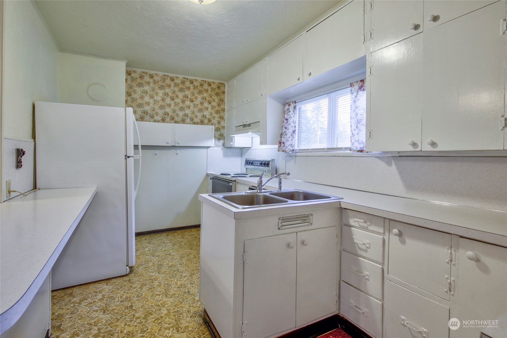 6303 Karjala Road Aberdeen, WA 98520 - Photo 11 of 38 Gallery Image 11