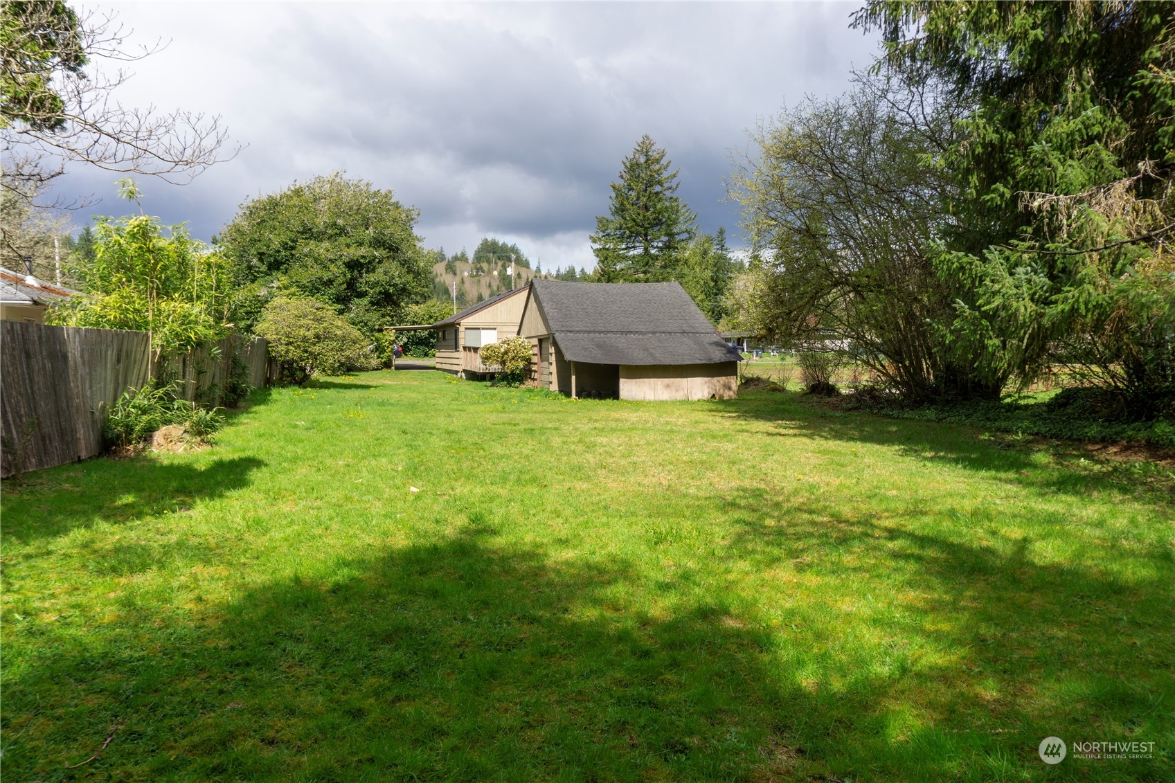 6303 Karjala Road Aberdeen, WA 98520 - Photo 3 of 38 Gallery Image 3