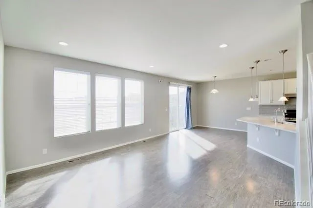 $638,000 | 2082 South Cathay Way, Aurora, CO 80013